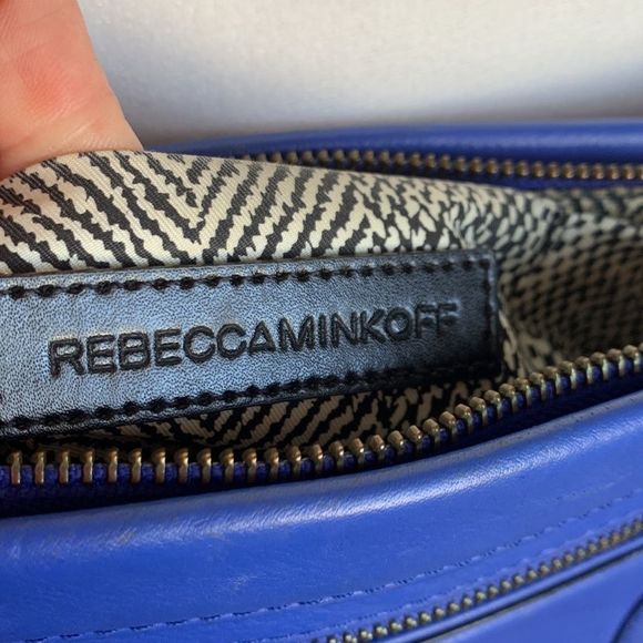 Rebecca Minkoff Purse Crossbody Bag Blue Leather Black Chain Small Medium Used - Picture 8 of 9
